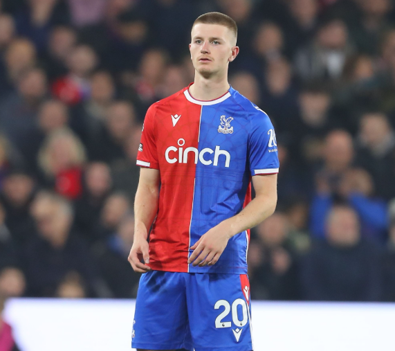 曼联中场困境：亚当·沃顿难成破局之钥