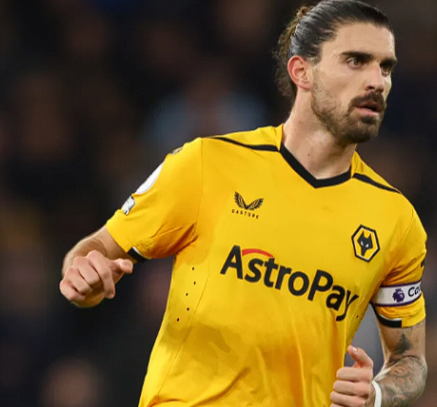 巴黎圣日耳曼惊险晋级，内维斯反思赛场表现并盛赞球迷